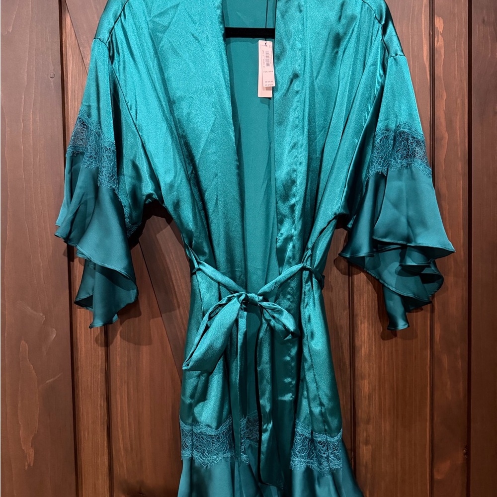 ✨New✨ Victorias Secret Teal Satin Kimono Robe with Lace Trim